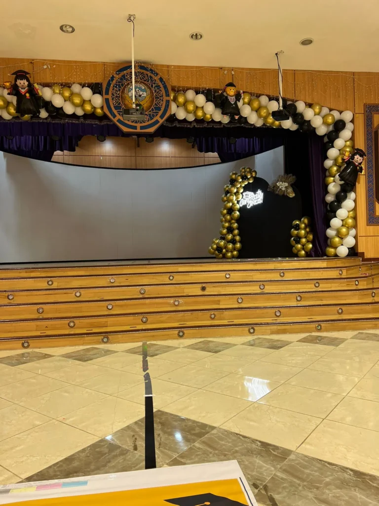 بالونات هيليوم